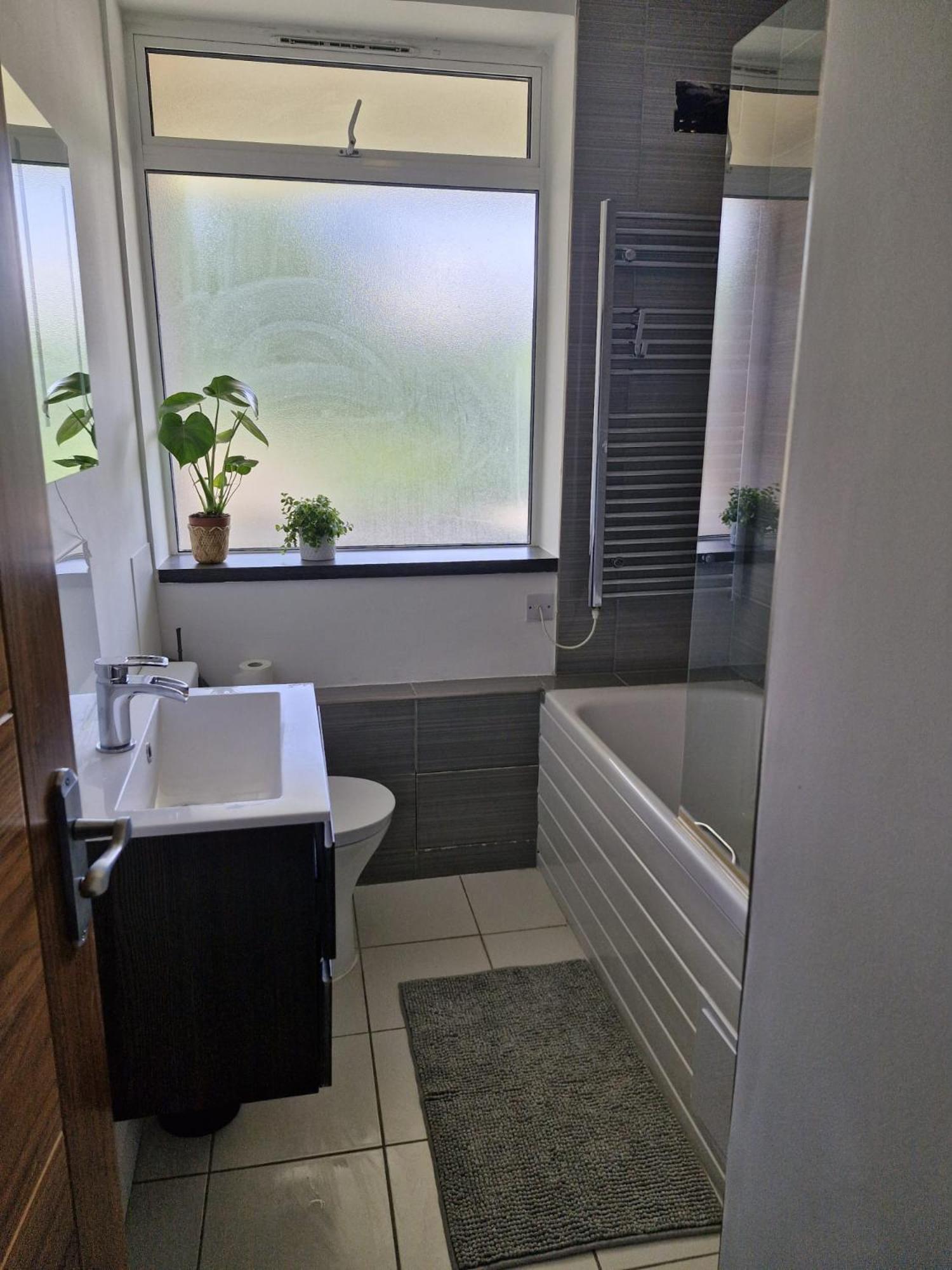 Bright Spacious Airy 2 Bed Flat Ealing Exteriér fotografie